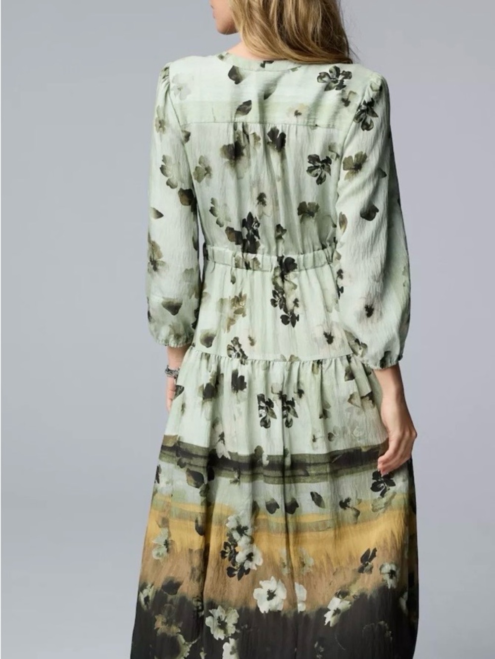 Vera Wang Simply Vera Drop Waist Floral V-Neck Midi Dress in Green - Picture 2 of 2